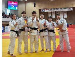 고창군청 여자유도부, 양평몽양컵 전국유도대회 단체전 우승·개인전 메달 多 기사 이미지