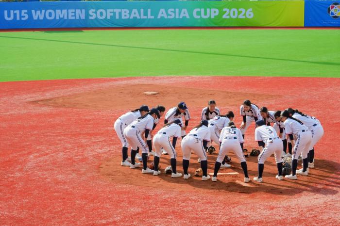 만루 기회 못 살렸다…U-15 소프트볼, 대만에 0-11 패배·예선 5위 기사 이미지